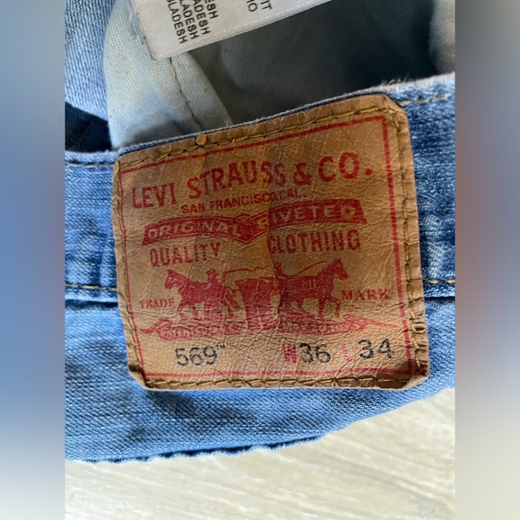 Levi's Relaxed Fit Men's Jeans in light blue - Picture 3 of 10